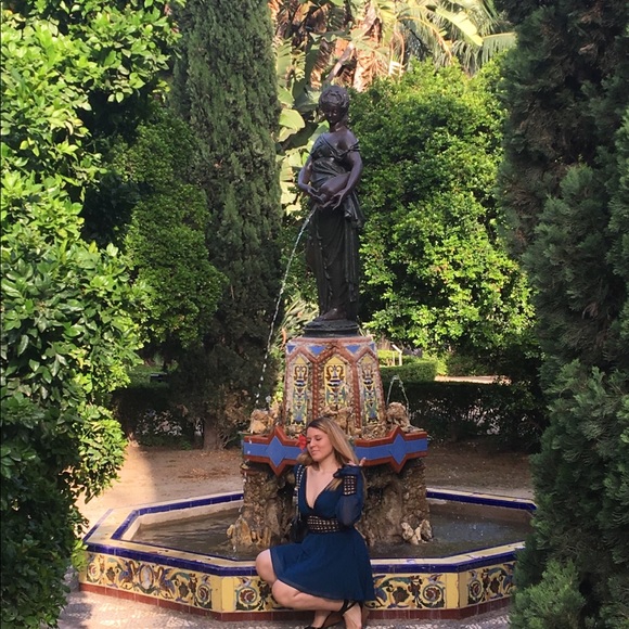 Hi i am julie! - Picture 3 of 7